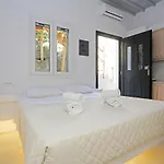 Apartment Pulse Mykonos Town Suites