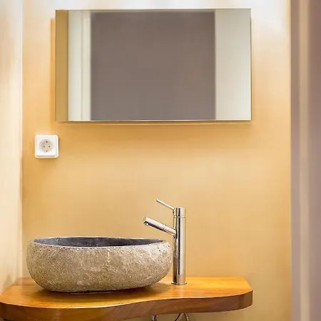 Apartment Brand New *